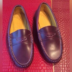 Brand new Quoddy Men’s Penny Loafer, premium leather with deer-skin  insoles.